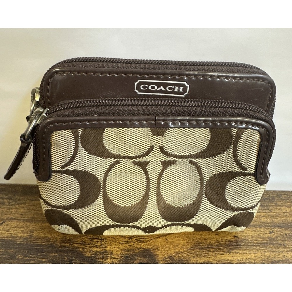 Coach Signature C Jacquard Small Zip Around Wallet With ID Window Coin Card Slot - Picture 10 of 13